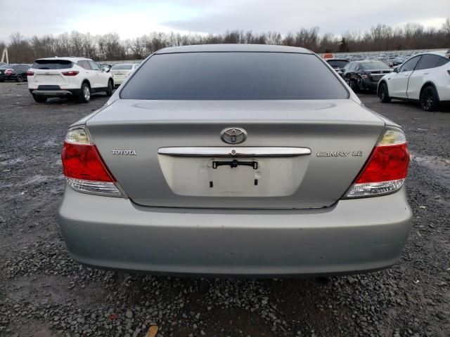 2005 Toyota Camry LE