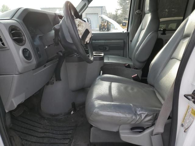 2010 Ford Econoline E150 Van