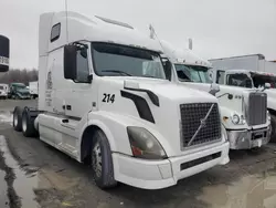 Salvage trucks for sale at Cahokia Heights, IL auction: 2014 Volvo VN VNL