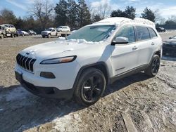 Salvage cars for sale from Copart Madisonville, TN: 2016 Jeep Cherokee Latitude