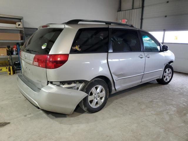 2005 Toyota Sienna CE