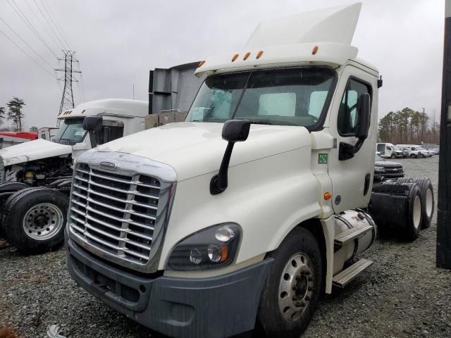 2019 Freightliner Cascadia 125