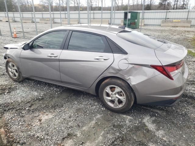 2022 Hyundai Elantra SE