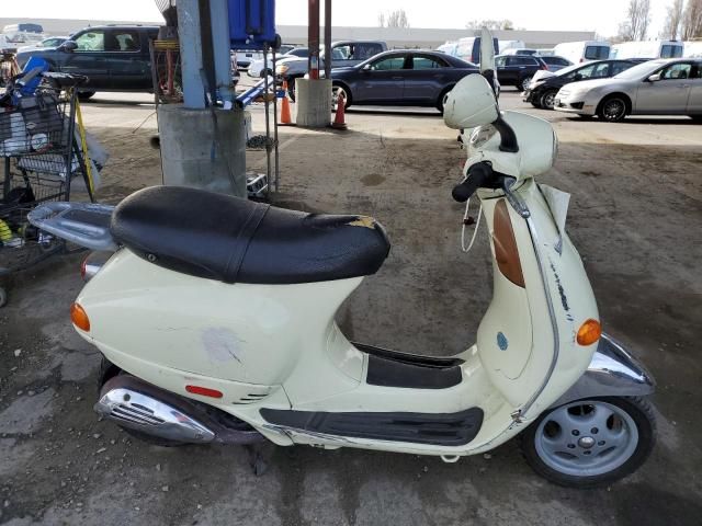 2003 Vespa M198F