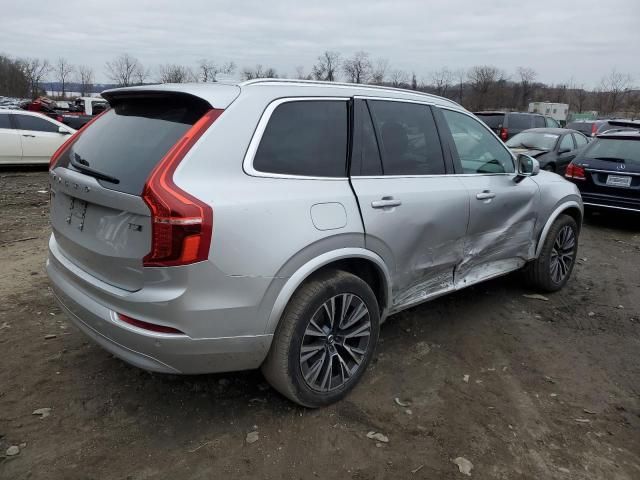 2022 Volvo XC90 T5 Momentum