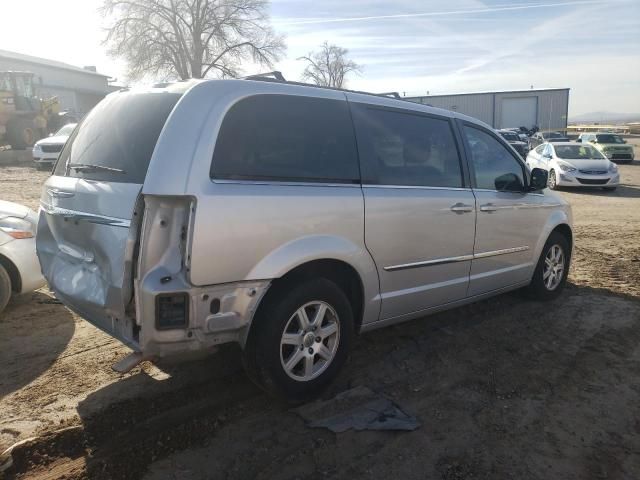 2012 Chrysler Town & Country Touring