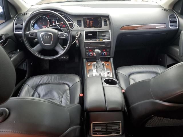 2010 Audi Q7 Premium Plus