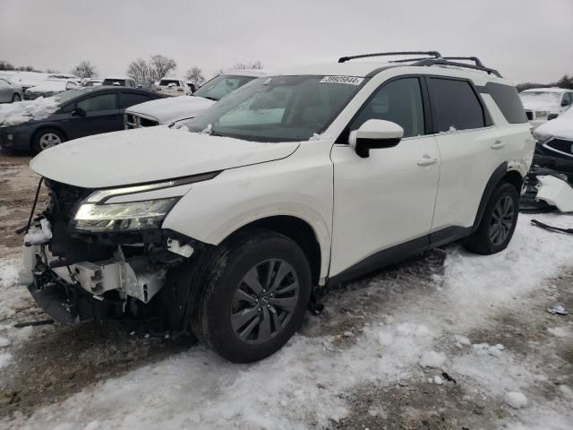 2022 Nissan Pathfinder SV