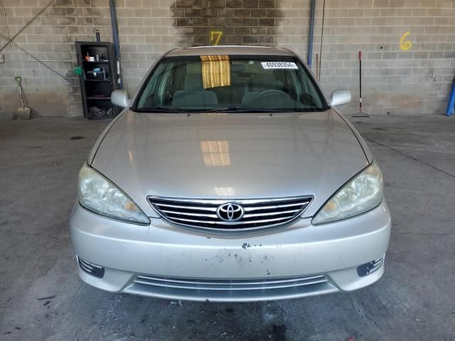 2005 Toyota Camry LE