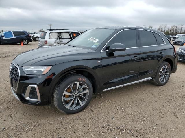 2022 Audi Q5 Premium Plus 45