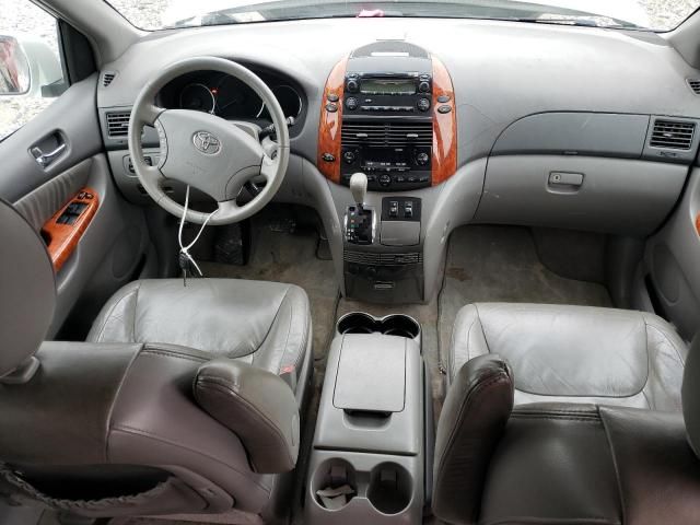 2006 Toyota Sienna XLE