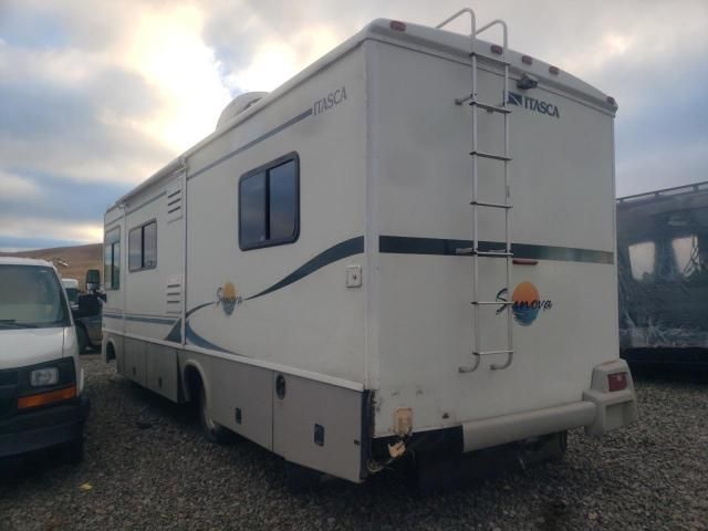 2002 Itasca 2002 Workhorse Custom Chassis Motorhome Chassis P3