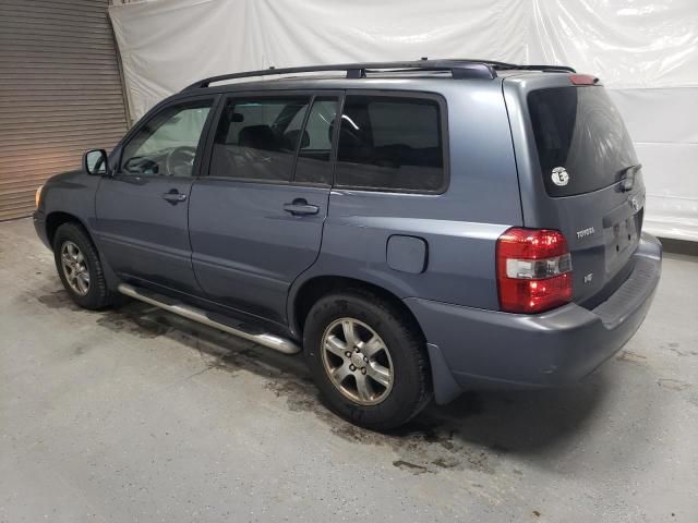 2004 Toyota Highlander Base