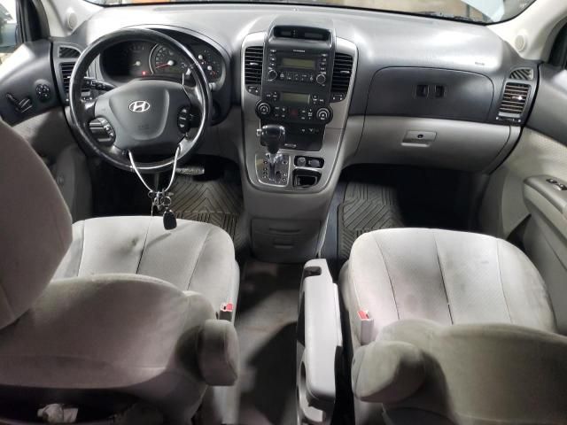 2007 Hyundai Entourage GLS