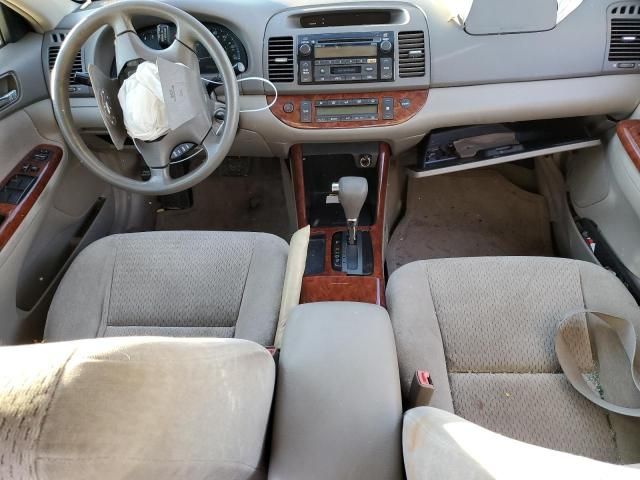 2002 Toyota Camry LE