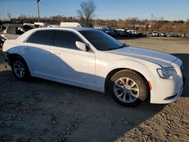 2018 Chrysler 300 Touring