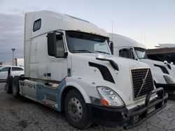 Salvage trucks for sale at Dyer, IN auction: 2006 Volvo VN VNL