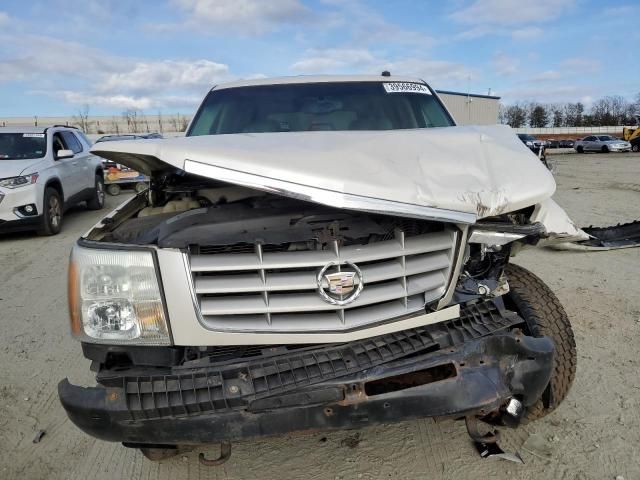 2003 Cadillac Escalade Luxury