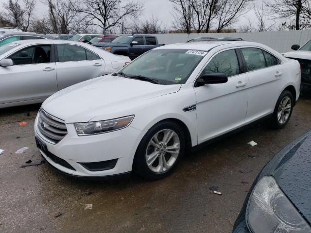 2018 Ford Taurus SE