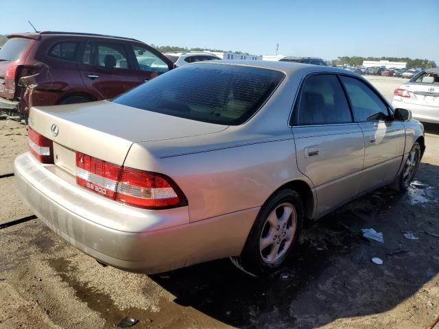 2000 Lexus ES 300