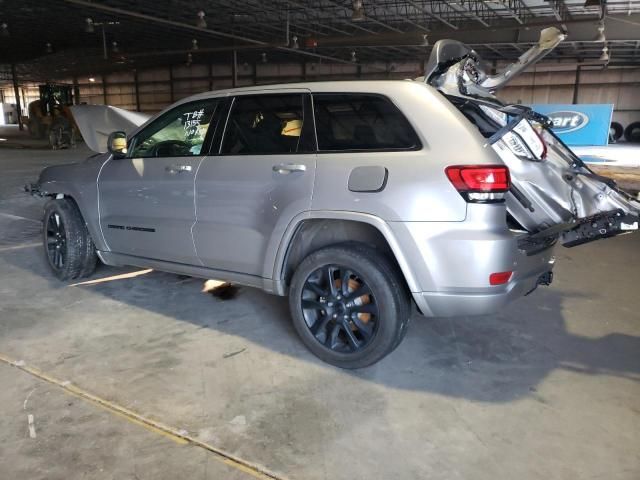 2020 Jeep Grand Cherokee Laredo