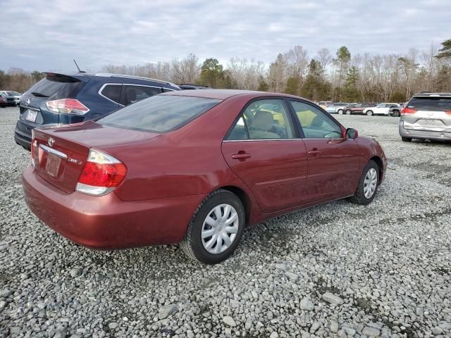 2005 Toyota Camry LE