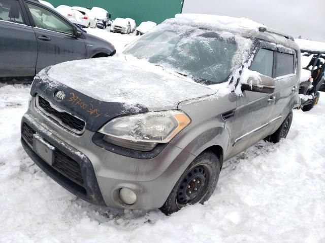 2013 KIA Soul +