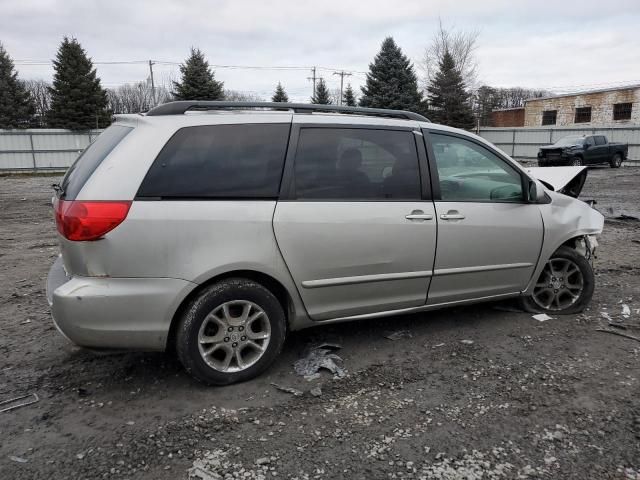 2006 Toyota Sienna XLE