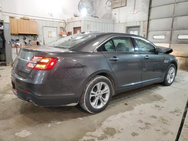 2016 Ford Taurus SE