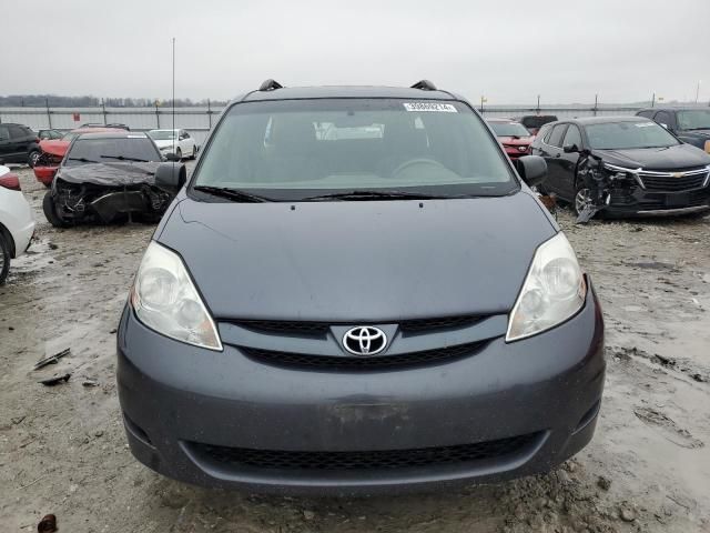 2008 Toyota Sienna CE