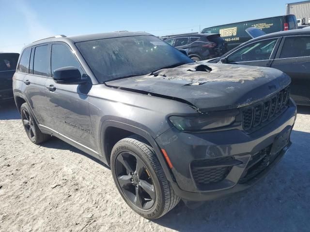 2023 Jeep Grand Cherokee Laredo