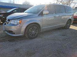 Vehiculos salvage en venta de Copart Wichita, KS: 2017 Dodge Grand Caravan SXT