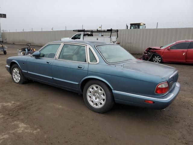 2000 Jaguar XJ8