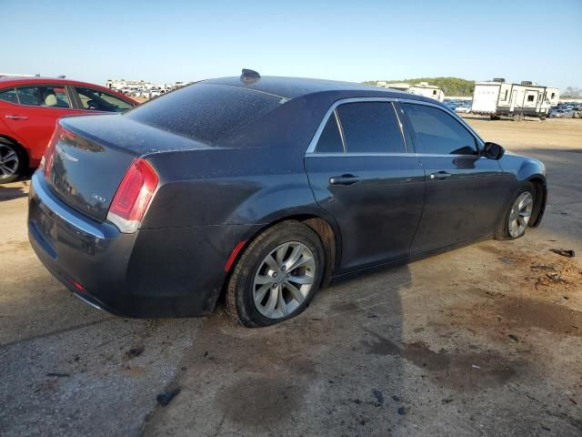 2016 Chrysler 300 Limited