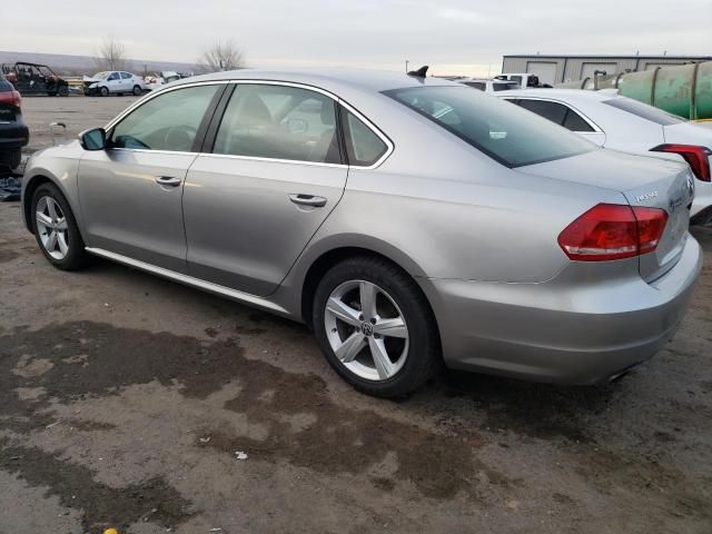 2013 Volkswagen Passat SE