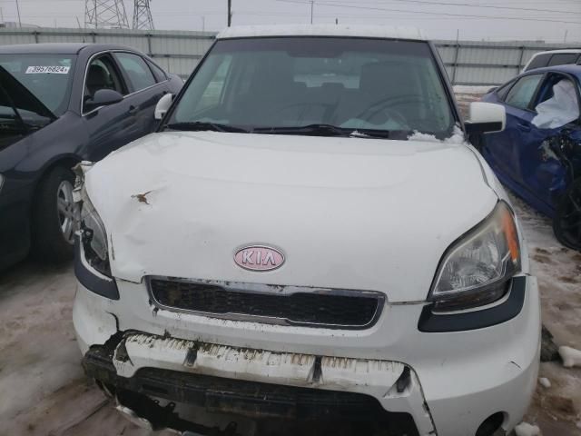 2010 KIA Soul +