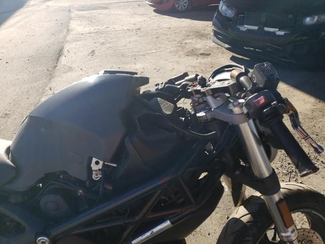 2009 Ducati Monster 696