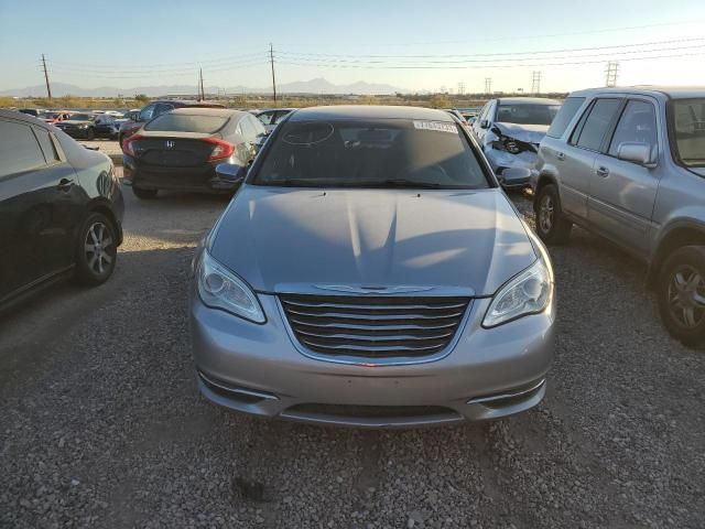 2013 Chrysler 200 LX