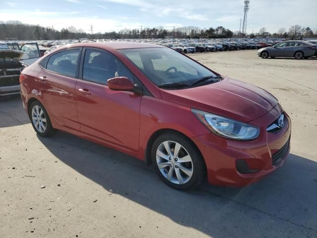 2013 Hyundai Accent GLS