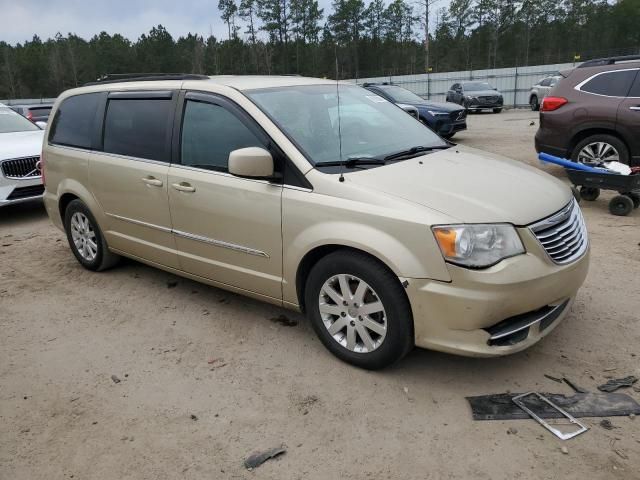 2011 Chrysler Town & Country Touring L