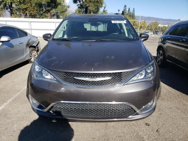 2017 Chrysler Pacifica Touring L Plus