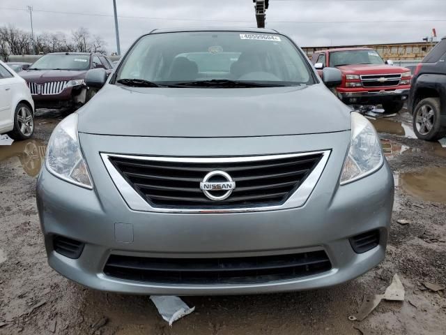 2014 Nissan Versa S