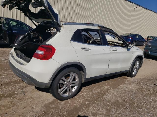 2015 Mercedes-Benz GLA 250