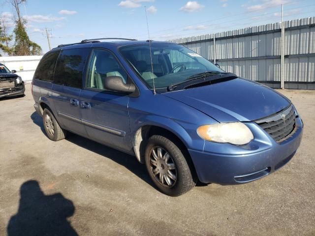 2007 Chrysler Town & Country Touring