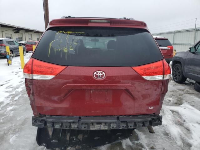 2011 Toyota Sienna LE