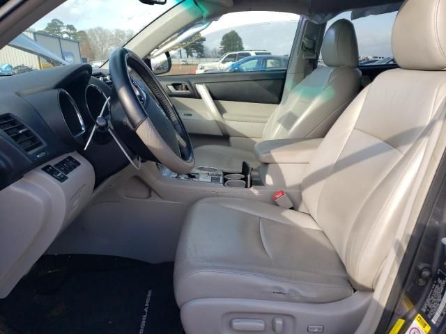 2013 Toyota Highlander Base