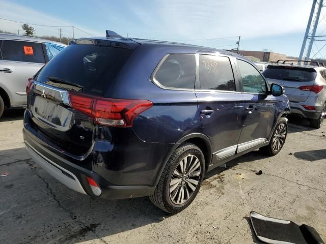 2020 Mitsubishi Outlander SE