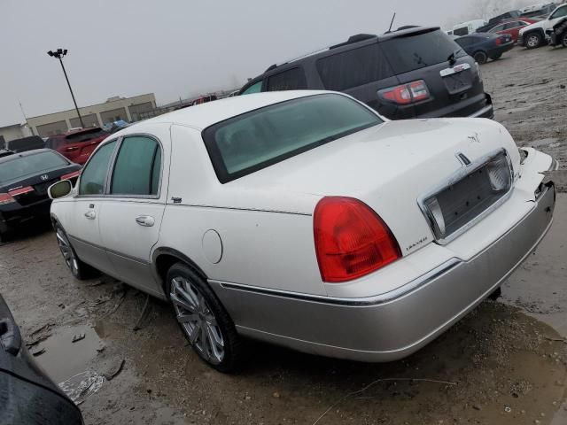 2007 Lincoln Town Car Signature Limited