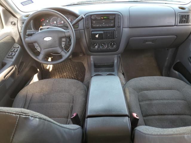 2004 Ford Explorer XLS