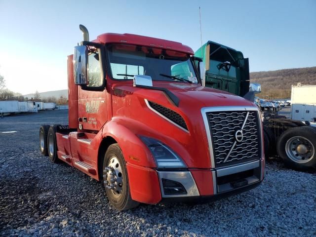 2018 Volvo VN VNL